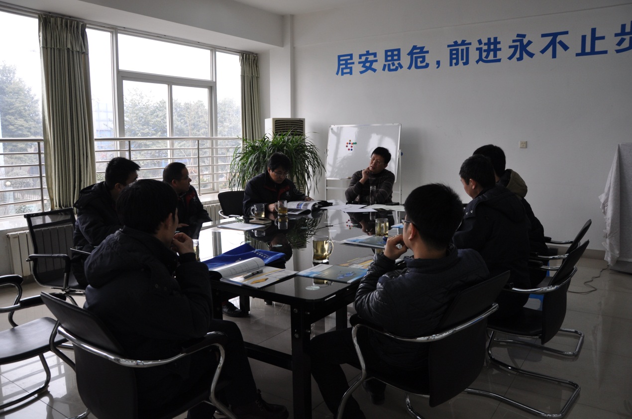 中航工业成飞集团工程师一行到访乐玩在线手机版(大中国区)公司-2.jpg